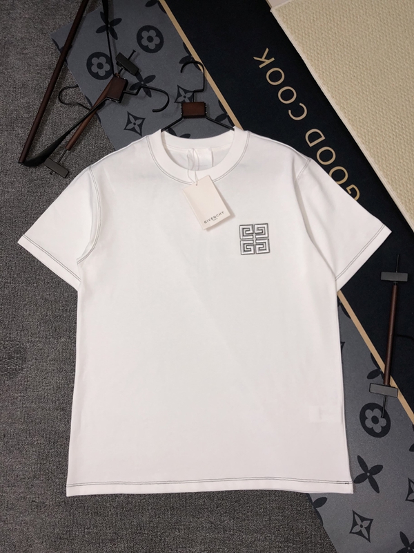 ブランドTシャツ正面デザイン